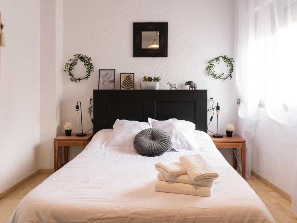 Apartamento Centrico Loyola กอร์โดบา ภายนอก รูปภาพ